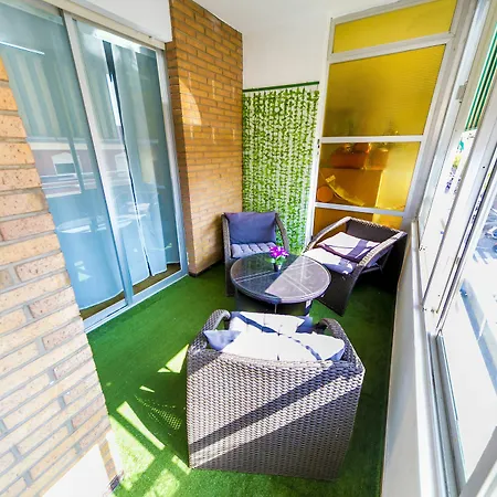 Experience San Julian Apartment *